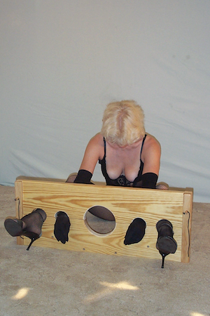 assemble two halves of outrigger