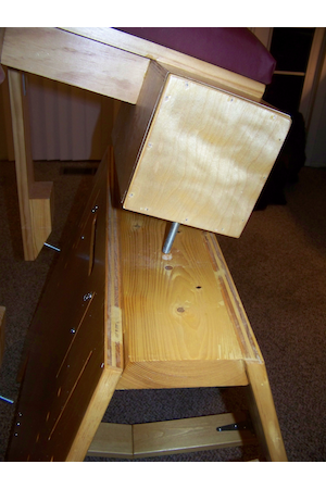 attach the pillory to top and side of VersaHorse